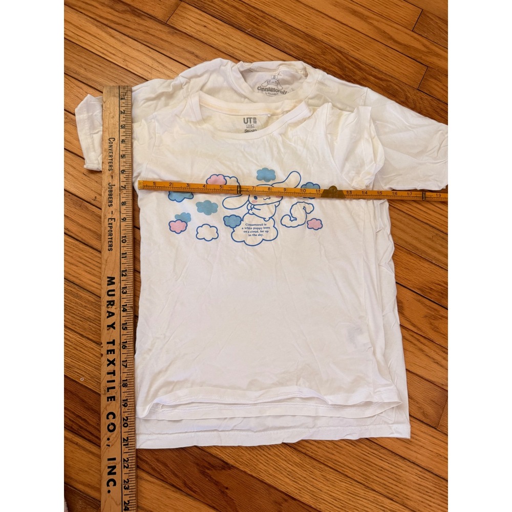 Kawaii Sanrio Cinnamoroll T-Shirt Bundle Uniqlo UT & Hot Topic Graphic Tees - Picture 6 of 8